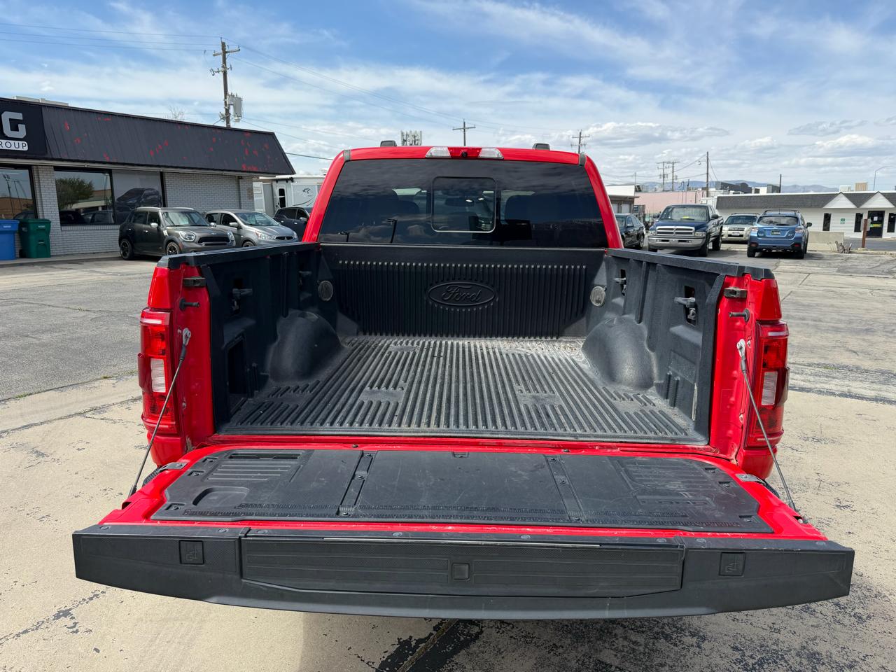 Ford F-150 4WD SuperCrew 145" XLT 2021
