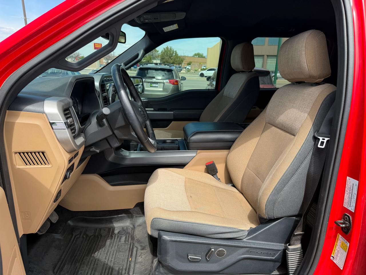 Ford F-150 4WD SuperCrew 145" XLT 2021