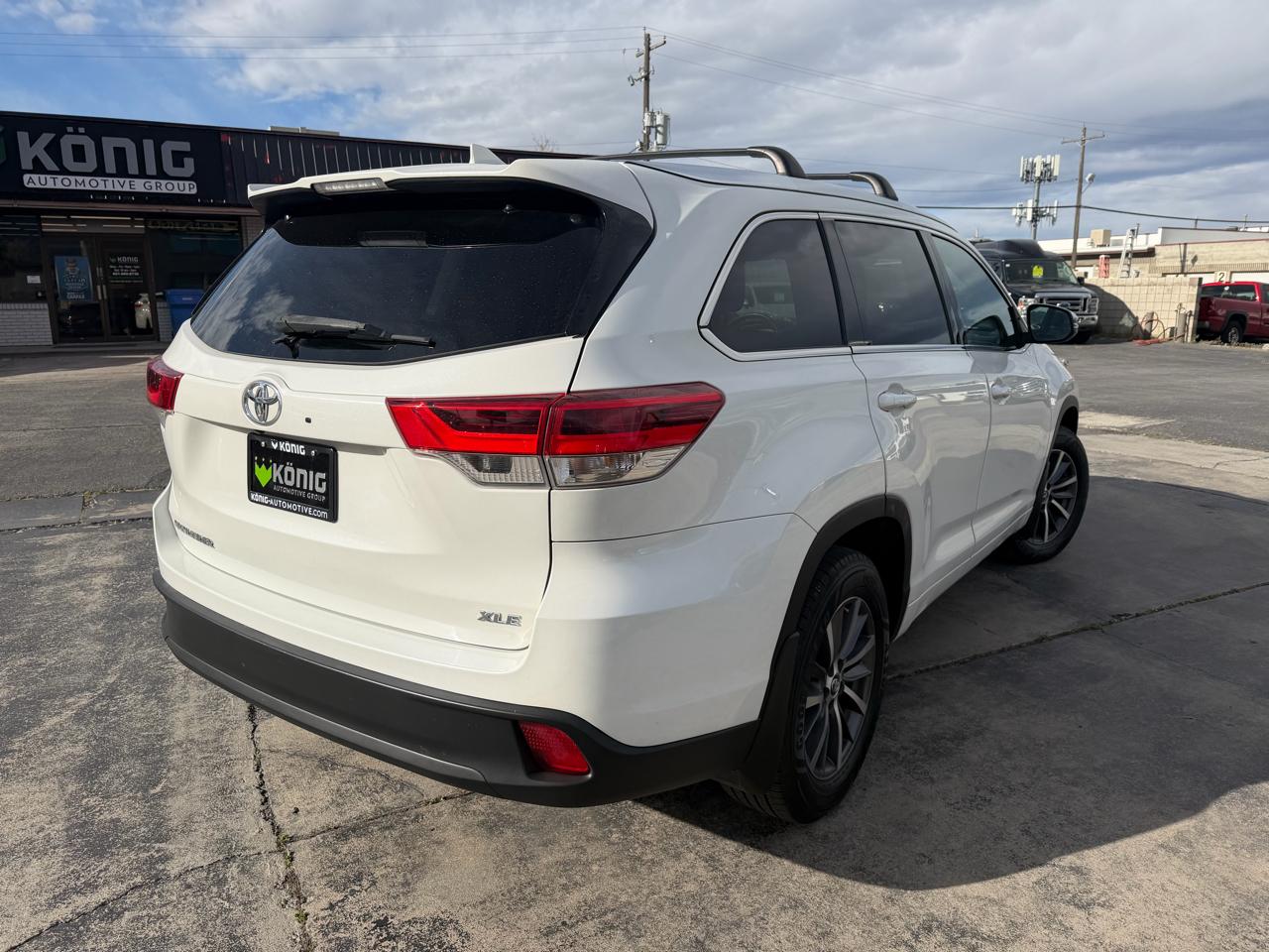 Toyota Highlander XLE V6 AWD (Natl) 2018
