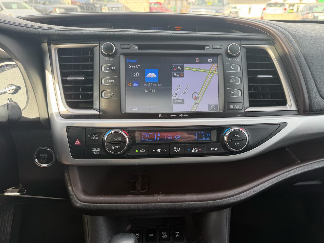 Toyota Highlander XLE V6 AWD (Natl) 2018