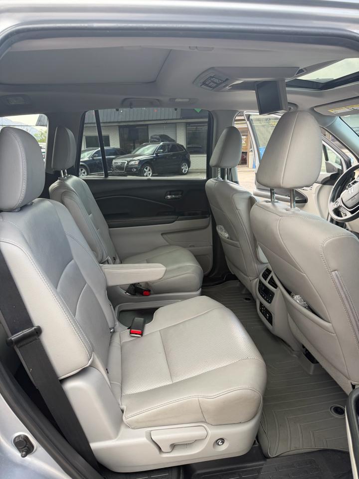 Honda Pilot Elite AWD 2017