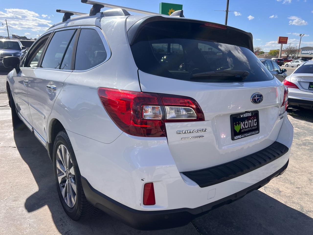 Subaru Outback 3.6R Touring 2017