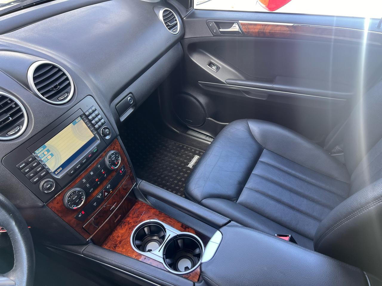 Mercedes-Benz M-Class 4MATIC 4dr 5.0L 2006