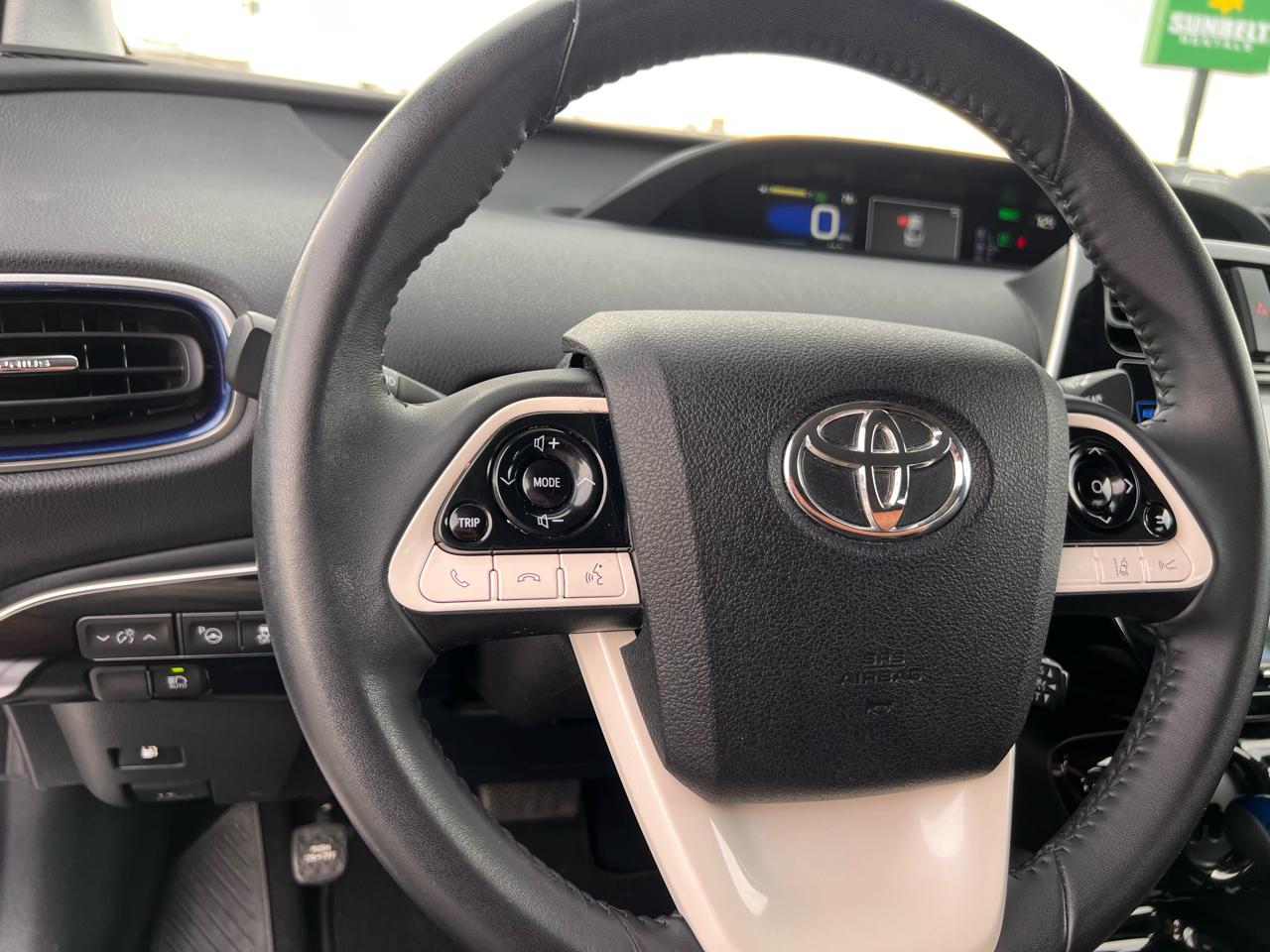 Toyota Prius Four Touring 2017