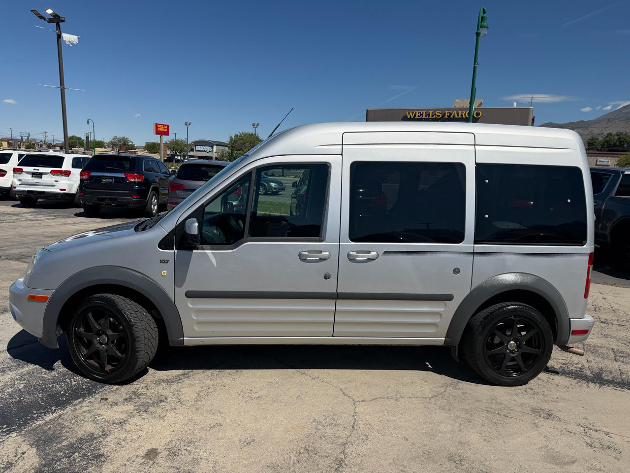 Ford Transit Connect Wagon 4dr Wgn XLT Premium 2011