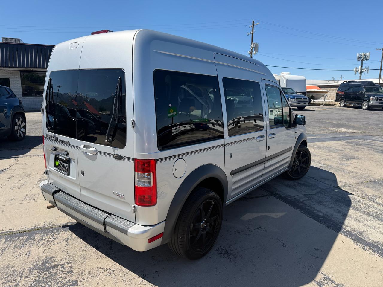 Ford Transit Connect Wagon 4dr Wgn XLT Premium 2011
