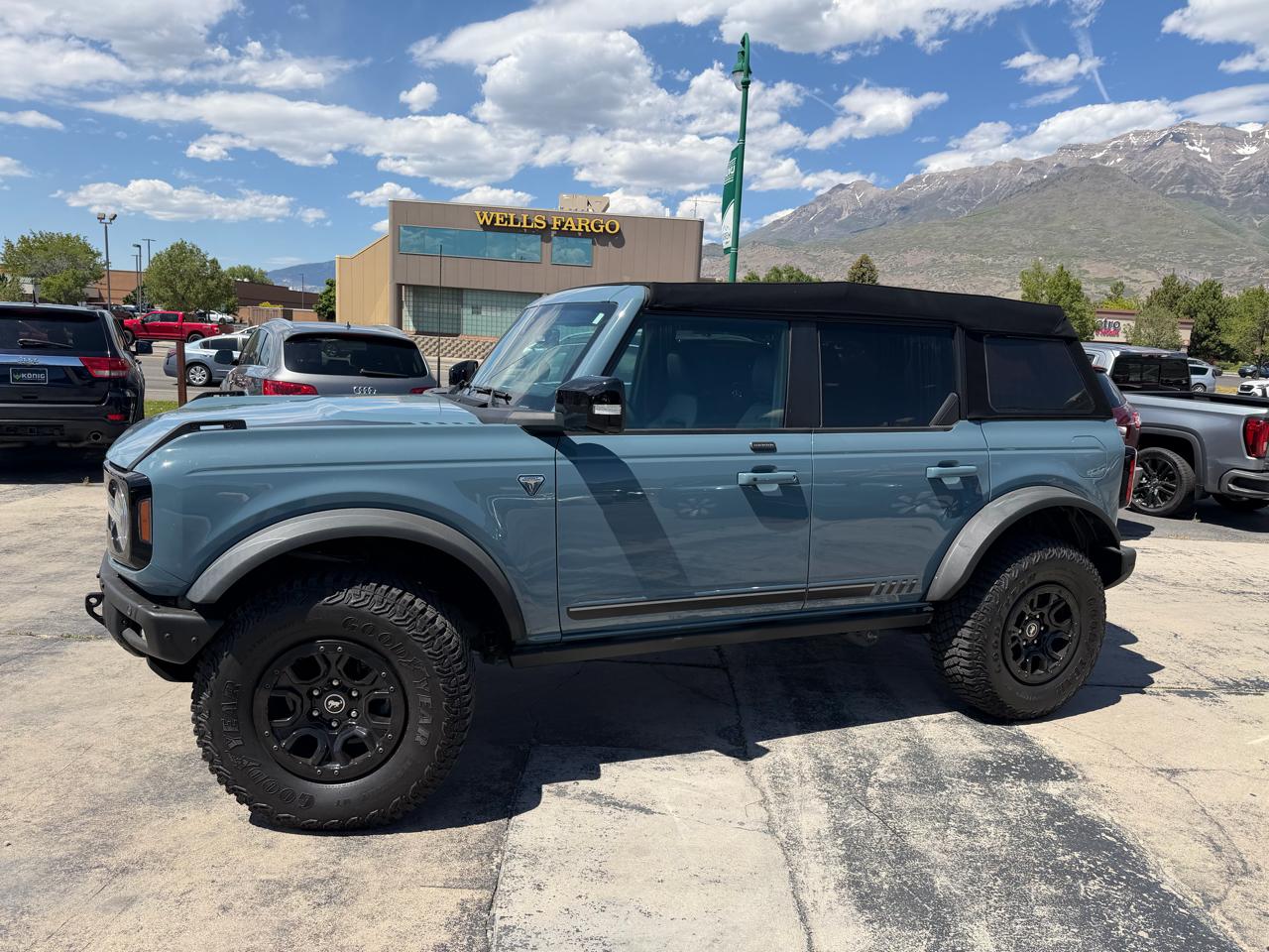 Ford Bronco First Edition 4 Door Advanced 4x4 2021