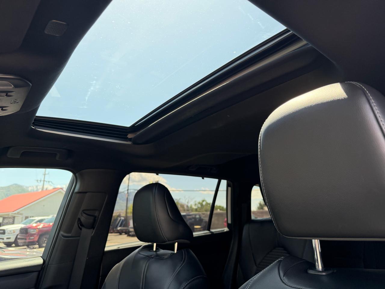 Toyota Highlander XSE AWD (Natl) 2022