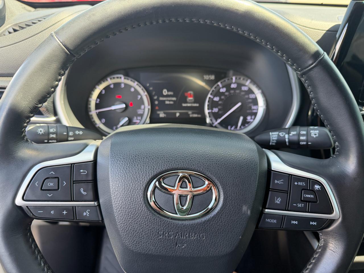 Toyota Highlander XSE AWD (Natl) 2022