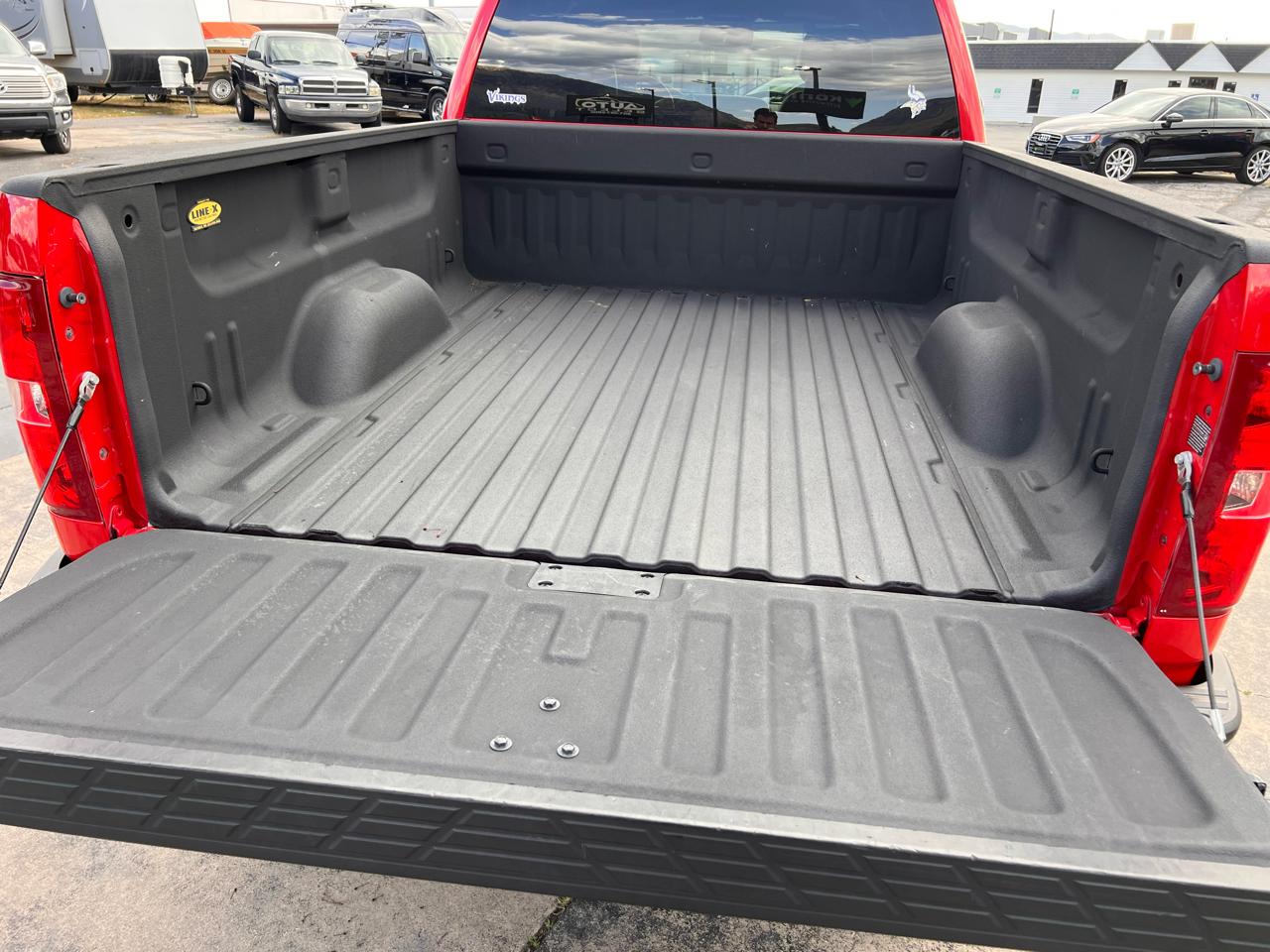 Chevrolet Silverado 1500 4WD Ext Cab 143.5" LT 2011