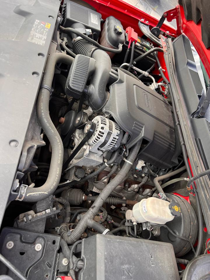 Chevrolet Silverado 1500 4WD Ext Cab 143.5" LT 2011