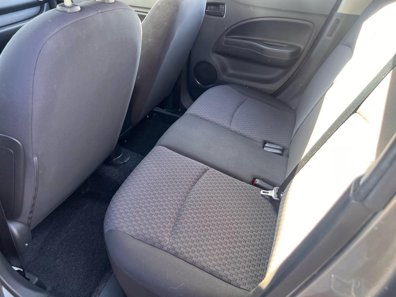 Mitsubishi Mirage ES CVT 2019