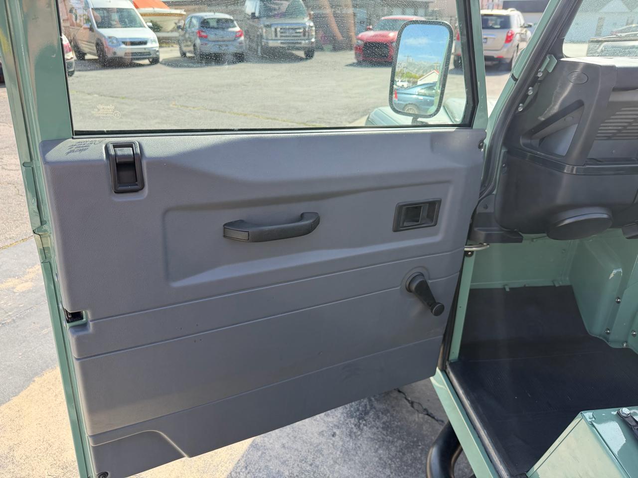 Land Rover Defender 90 2dr Convertible Soft-Top 1997