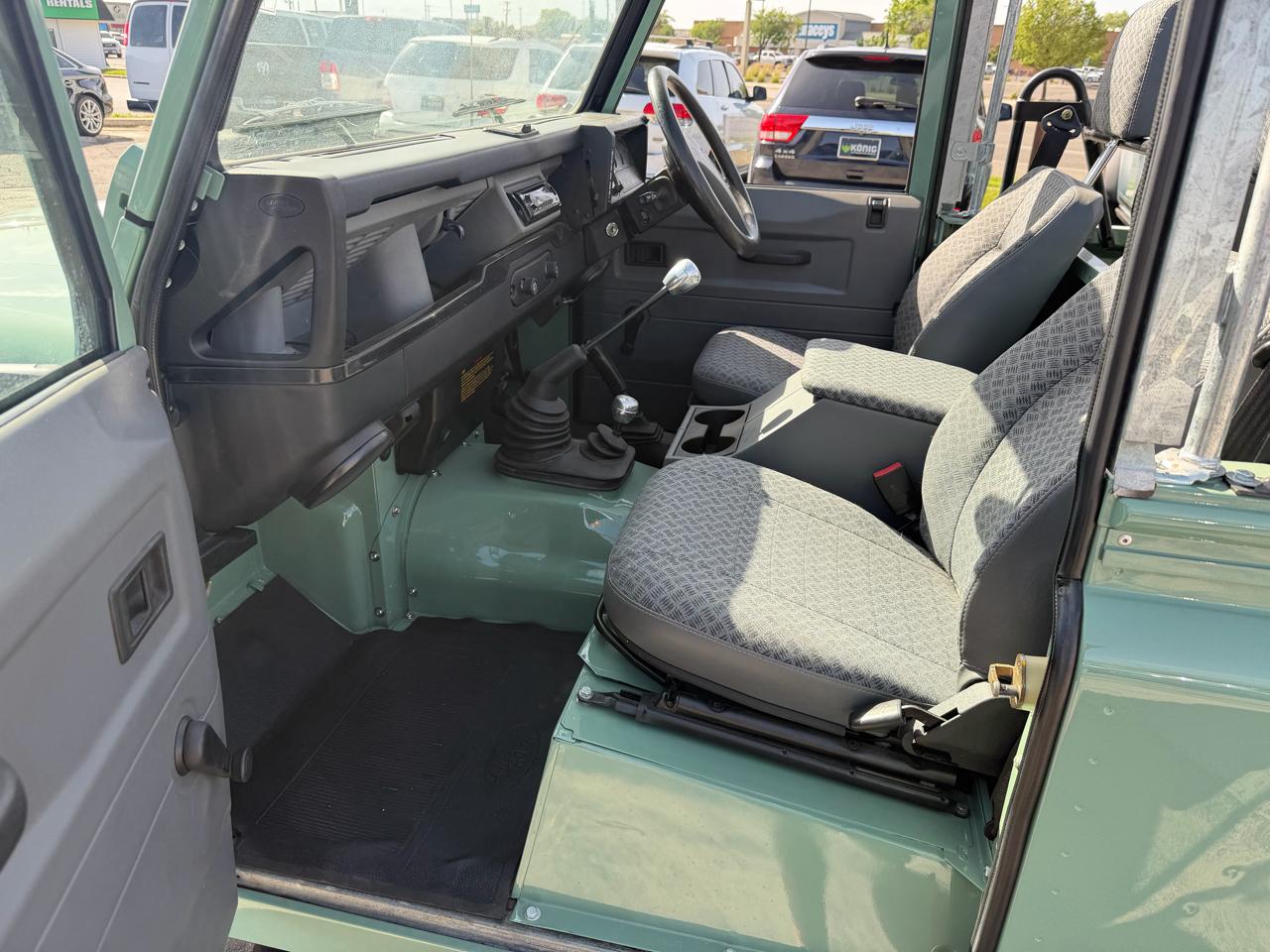 Land Rover Defender 90 2dr Convertible Soft-Top 1997
