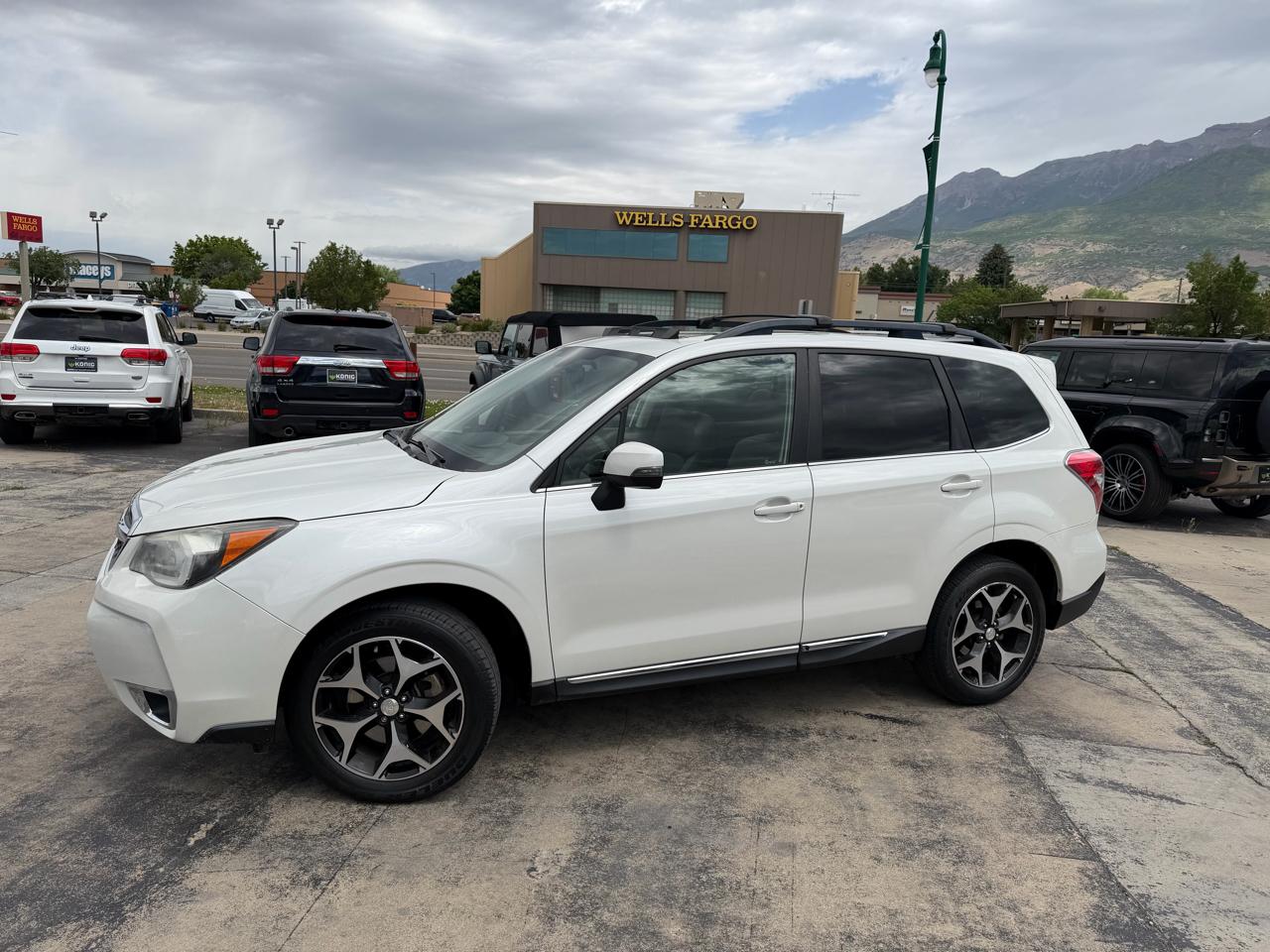 Subaru Forester 4dr CVT 2.0XT Touring 2015