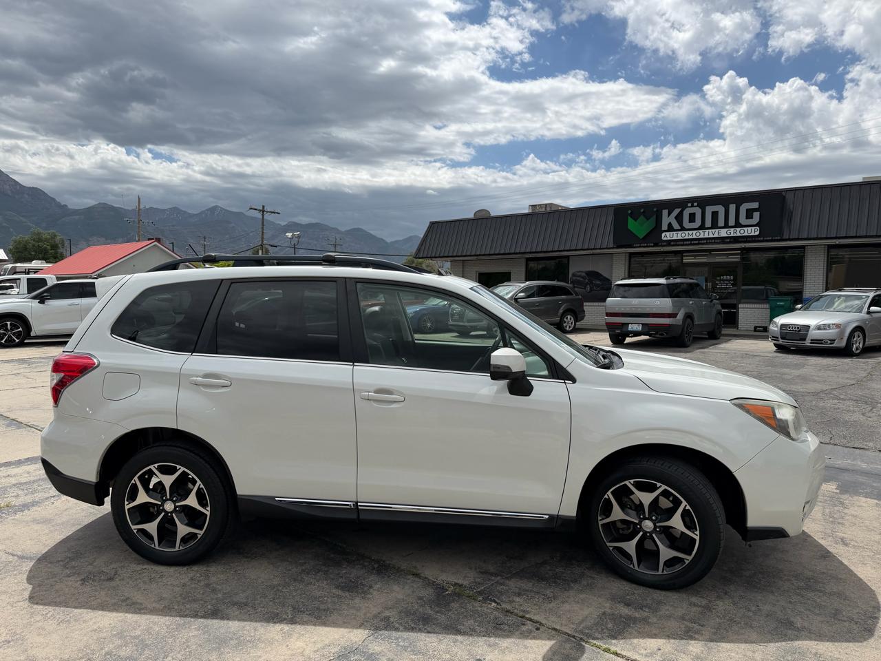 Subaru Forester 4dr CVT 2.0XT Touring 2015