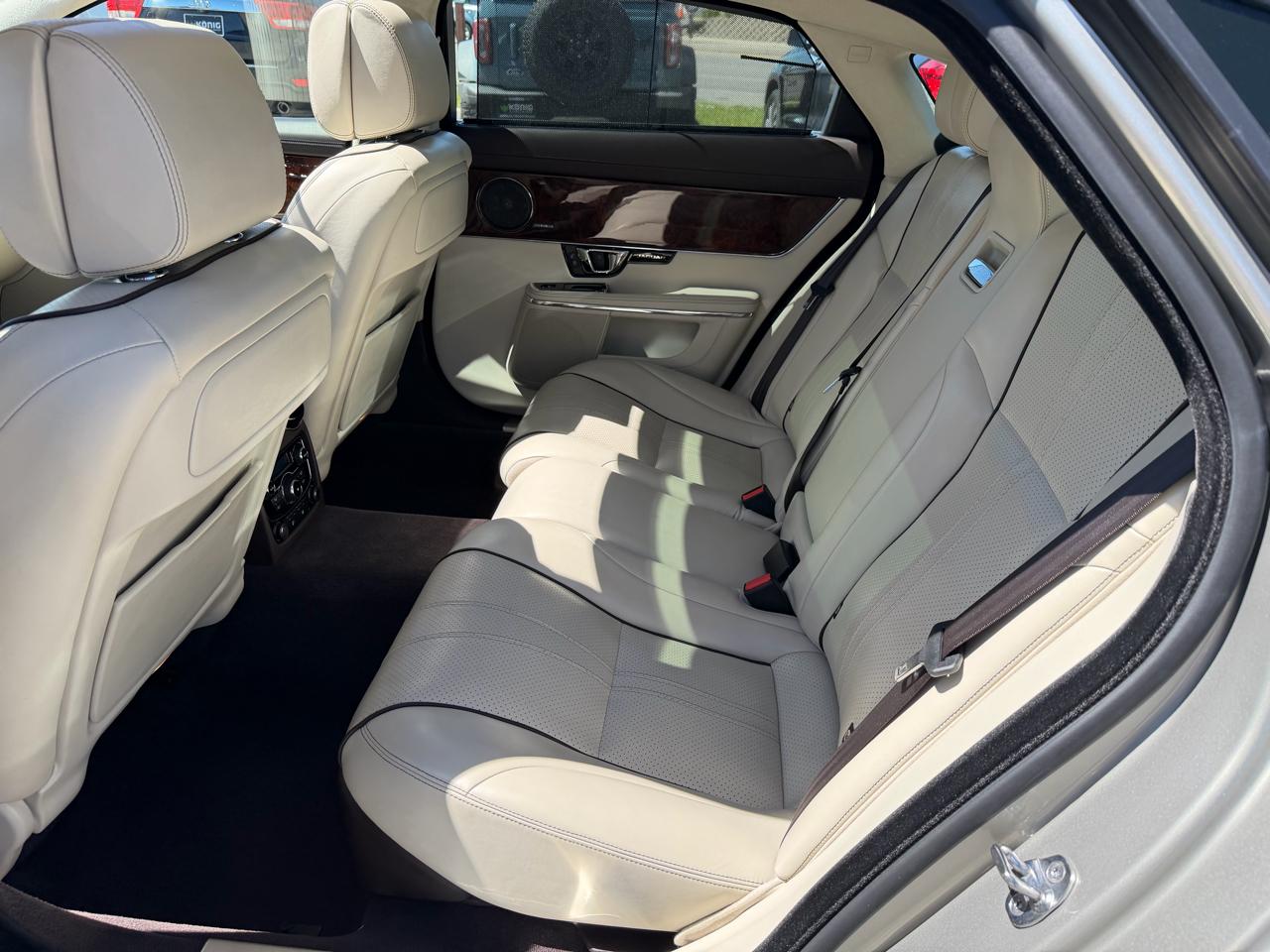 Jaguar XJ 4dr Sdn XJL Portfolio AWD 2014