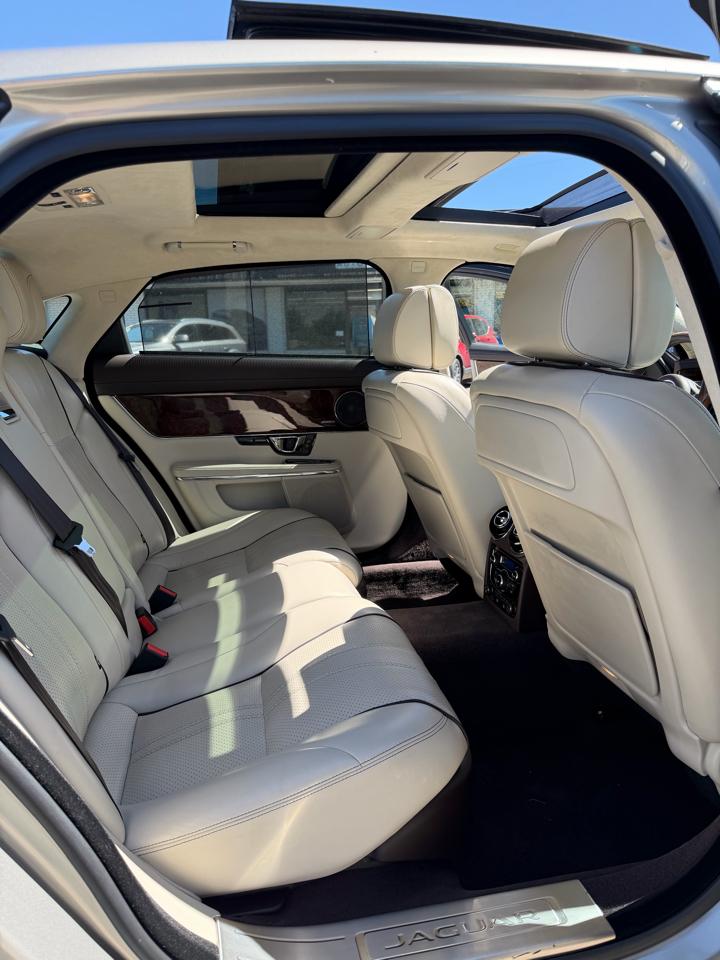 Jaguar XJ 4dr Sdn XJL Portfolio AWD 2014