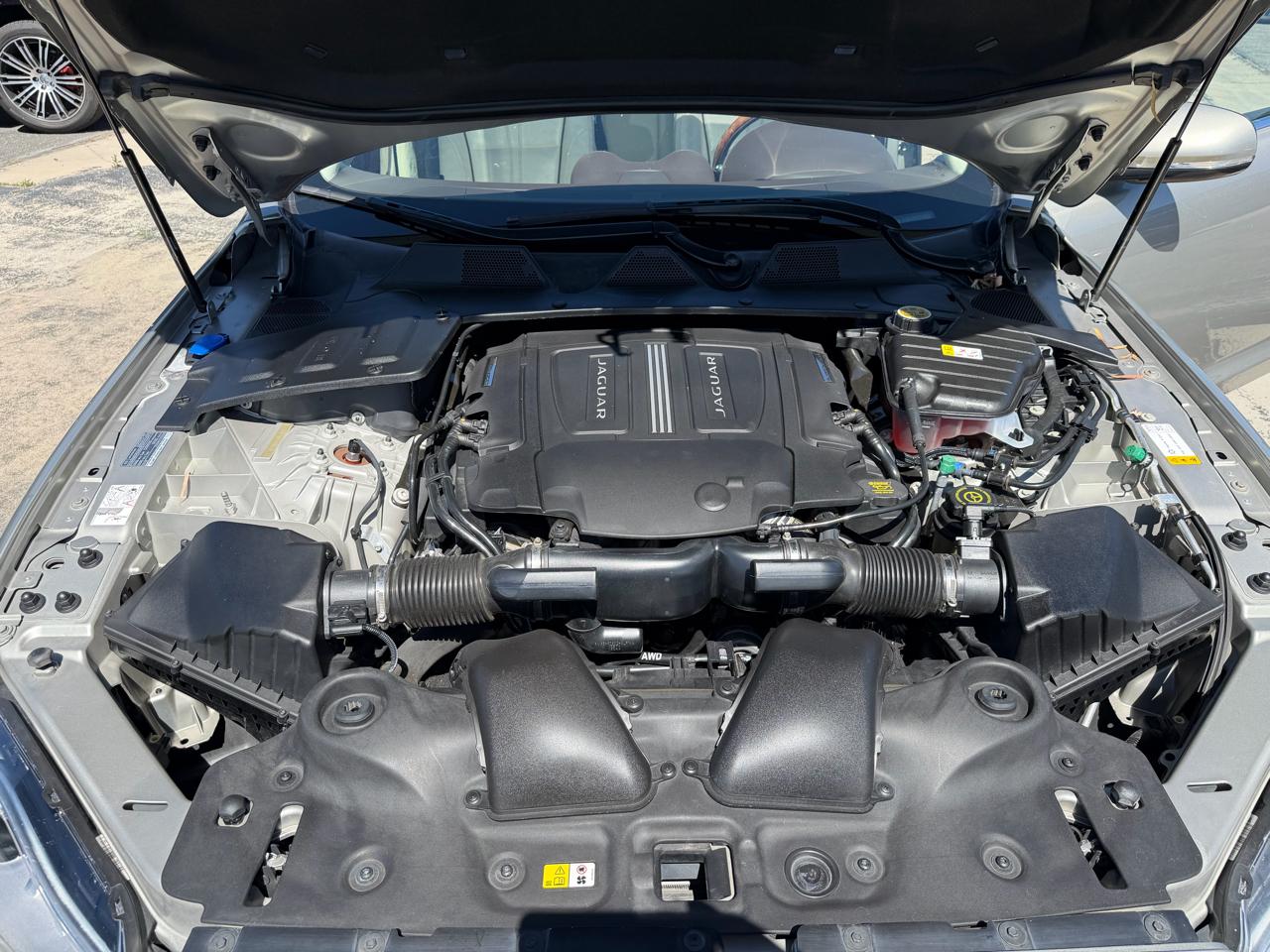 Jaguar XJ 4dr Sdn XJL Portfolio AWD 2014