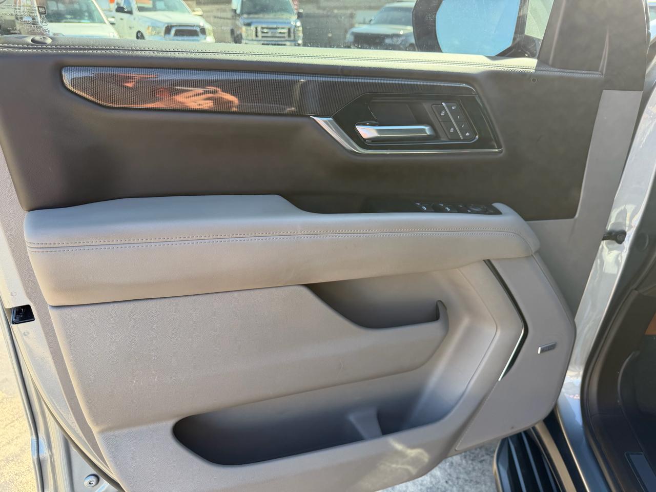 GMC Yukon 4WD 4dr Elevation 2025