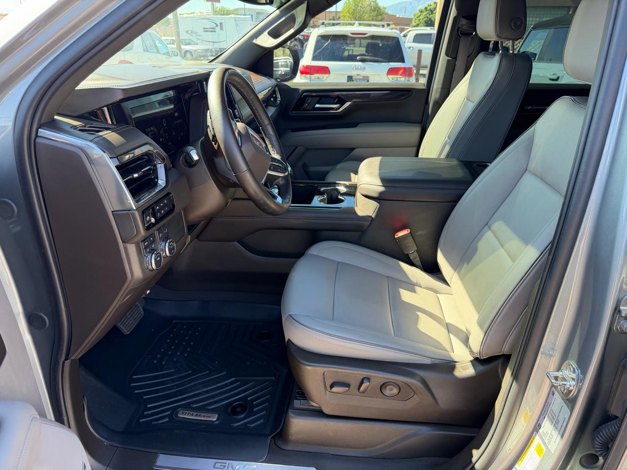 GMC Yukon 4WD 4dr Elevation 2025
