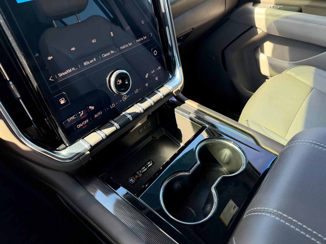 GMC Yukon 4WD 4dr Elevation 2025