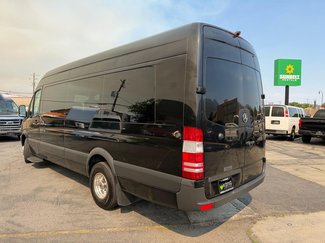 Mercedes-Benz Sprinter RWD 3500 170" EXT 2016