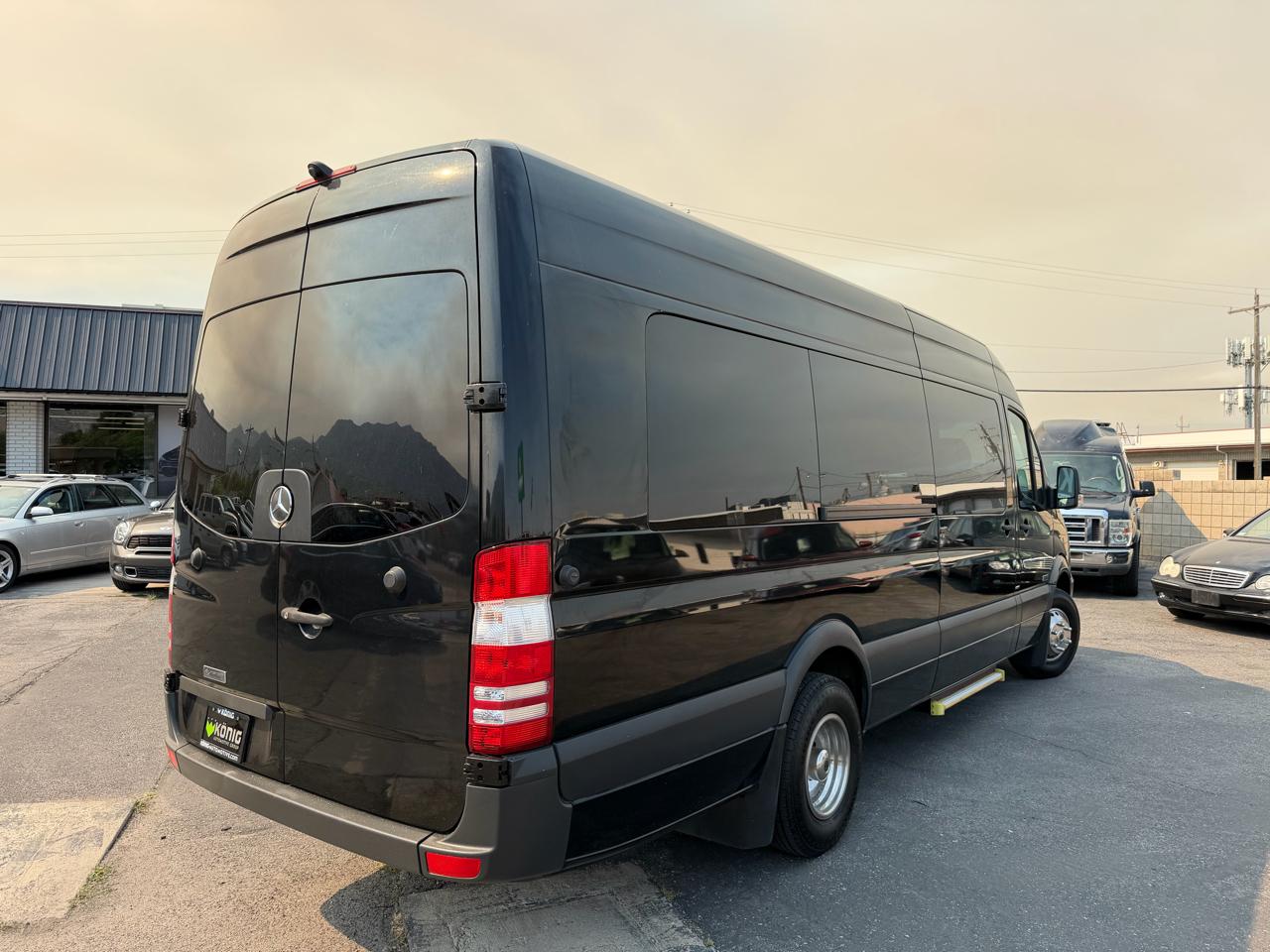 Mercedes-Benz Sprinter RWD 3500 170" EXT 2016