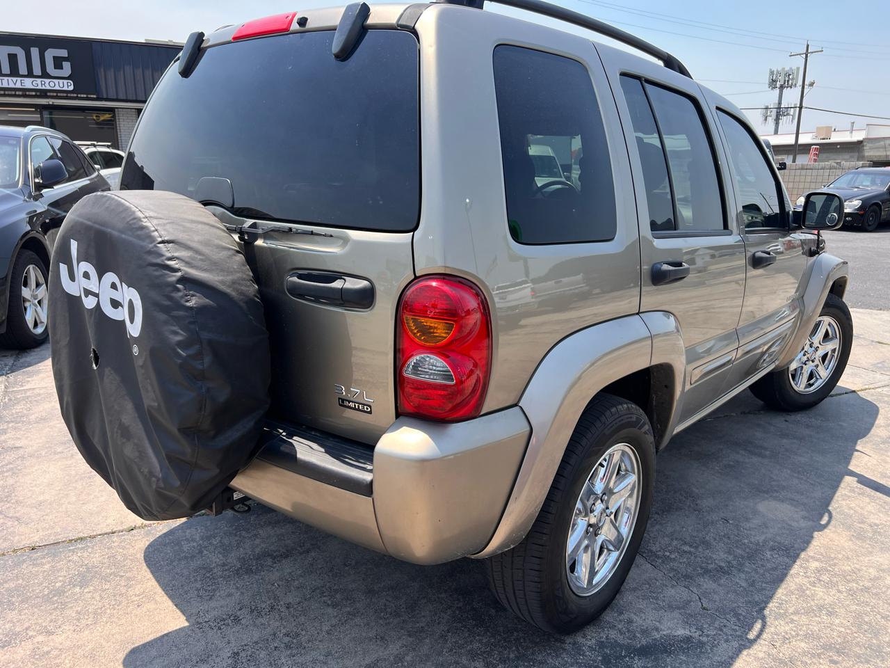 Jeep Liberty 4dr Limited 4WD 2004