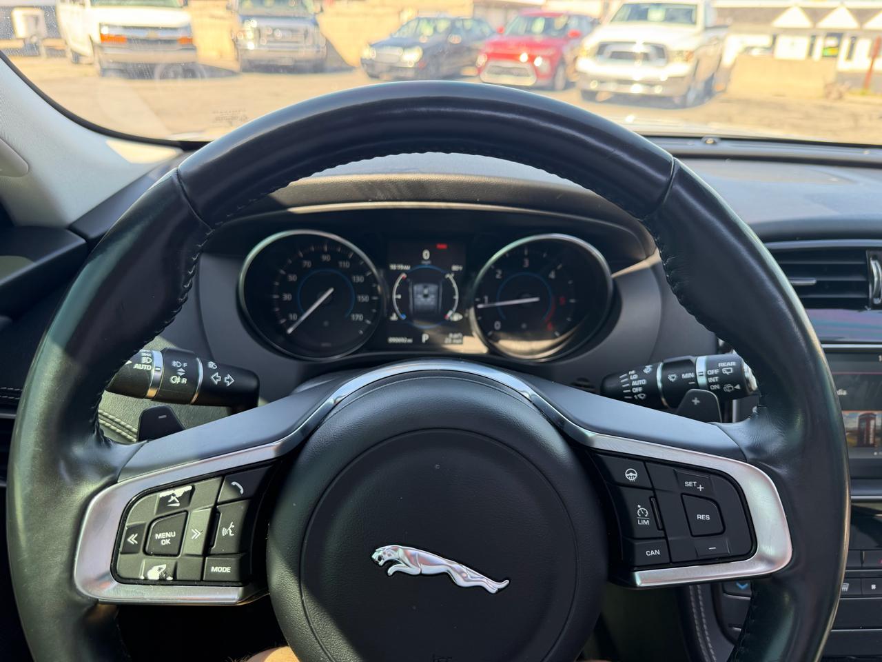 Jaguar F-Pace 20d R-Sport AWD 2017