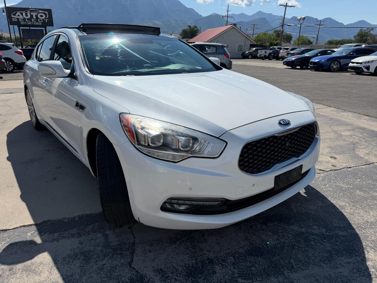 Kia K900 4dr Sdn Premium 2015