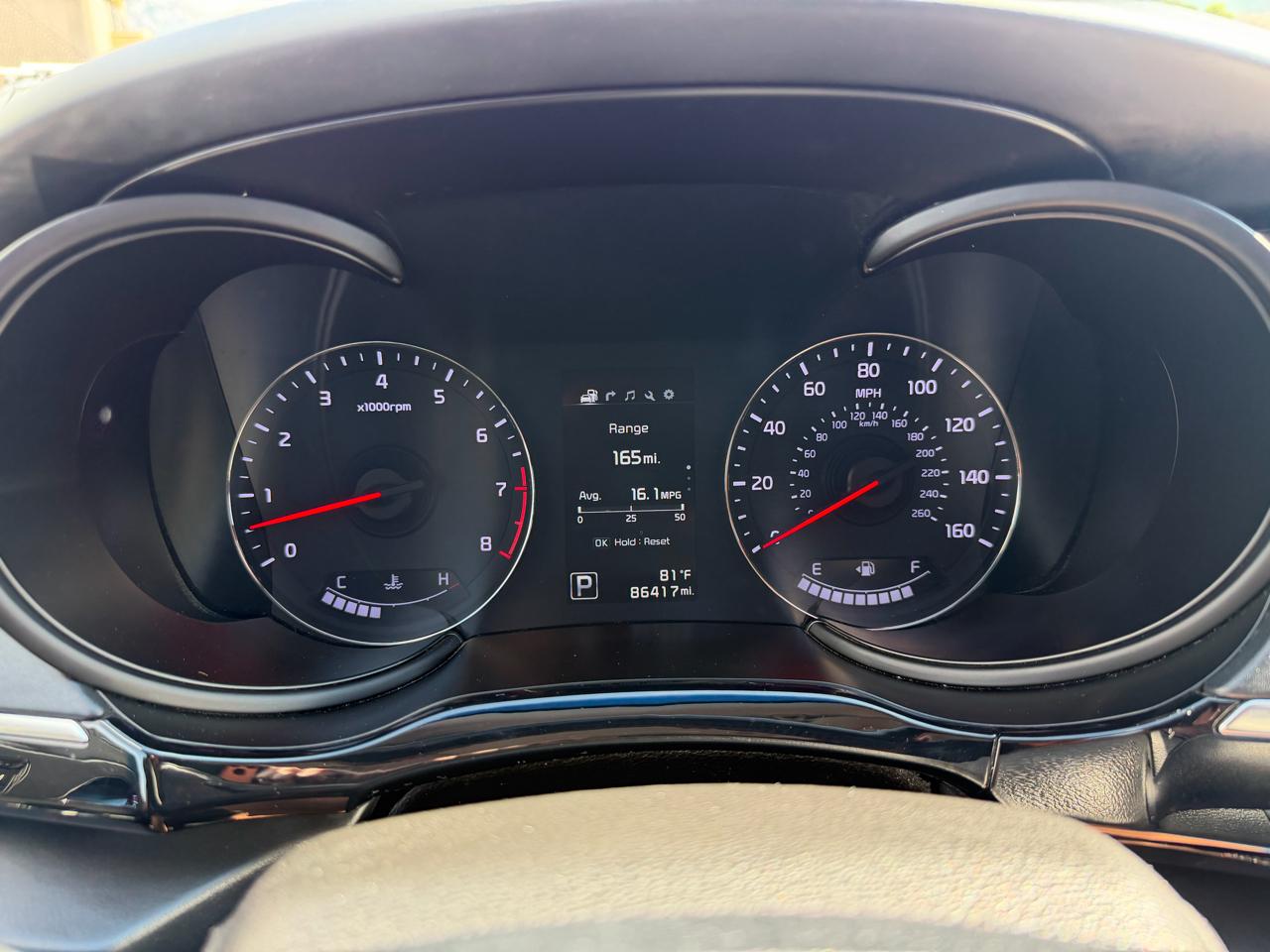 Kia K900 4dr Sdn Premium 2015