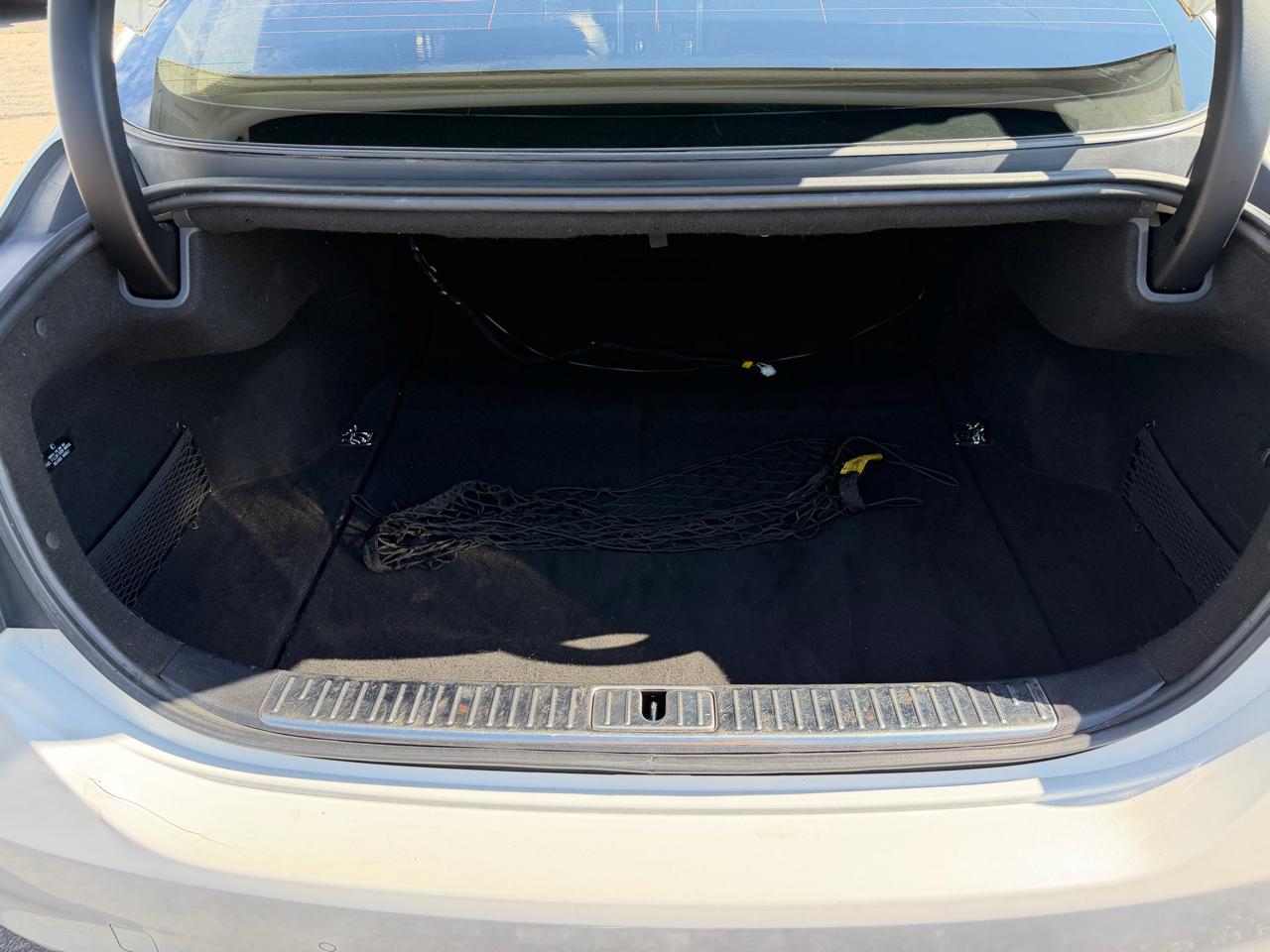 Kia K900 4dr Sdn Premium 2015