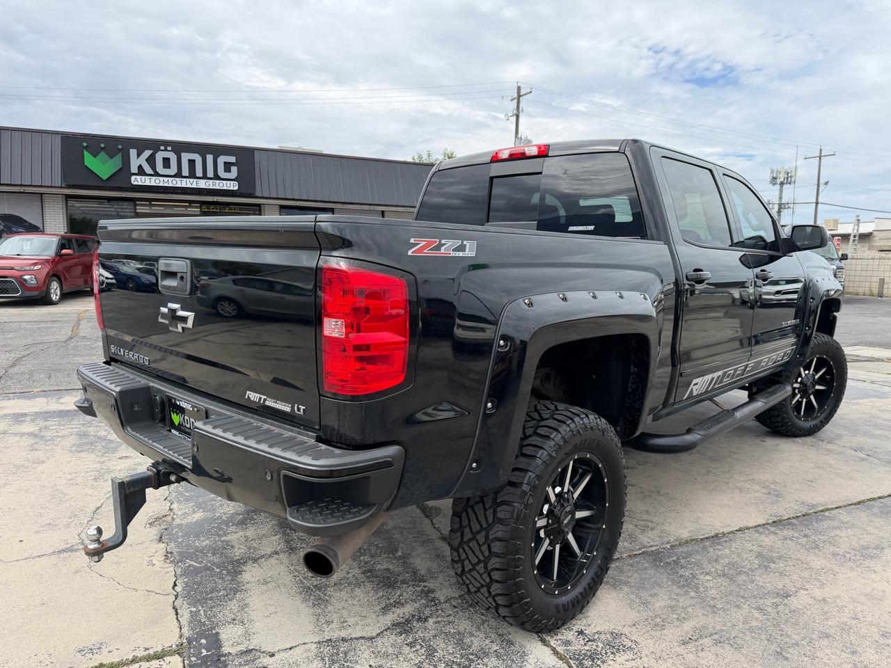 Chevrolet Silverado 1500 4WD Crew Cab 143.5" LT w/2LT 2017