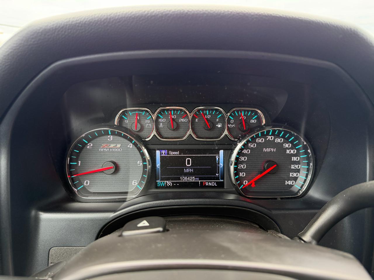 Chevrolet Silverado 1500 4WD Crew Cab 143.5" LT w/2LT 2017