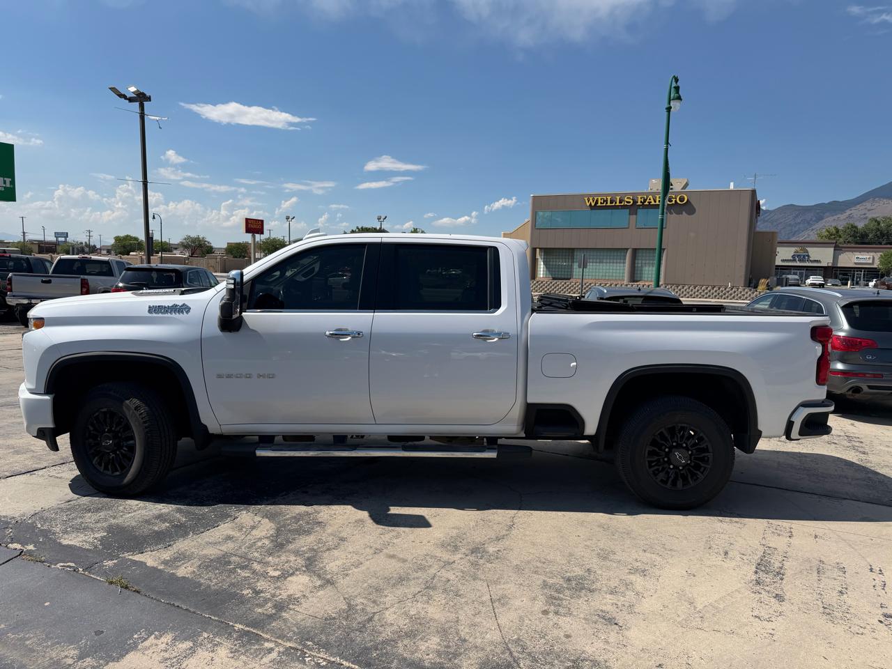 Chevrolet Silverado 2500HD 4WD Crew Cab 159" High Country 2020