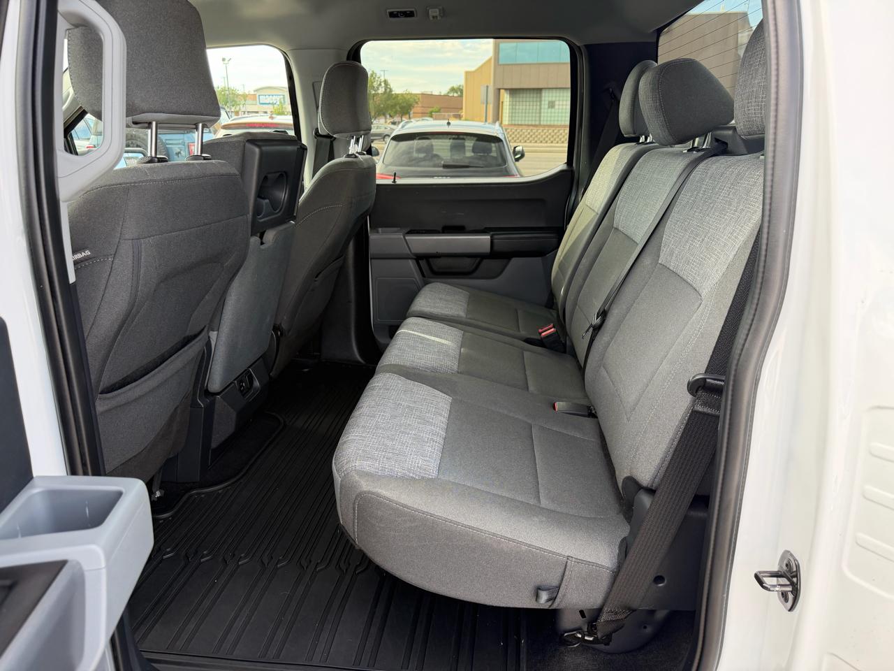 Ford F-150 4WD SuperCrew 145" XLT 2022