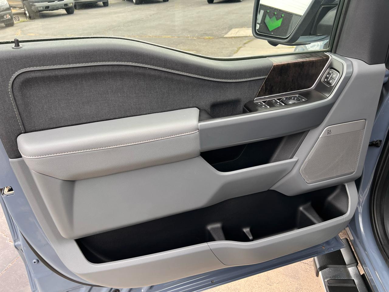 Ford F-150 Lariat 4WD SuperCrew 6.5' Box 2023