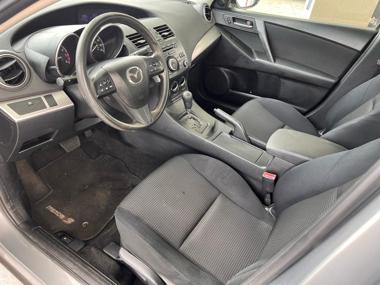 Mazda MAZDA3 4dr Sdn Auto i Touring *Ltd Avail* 2012