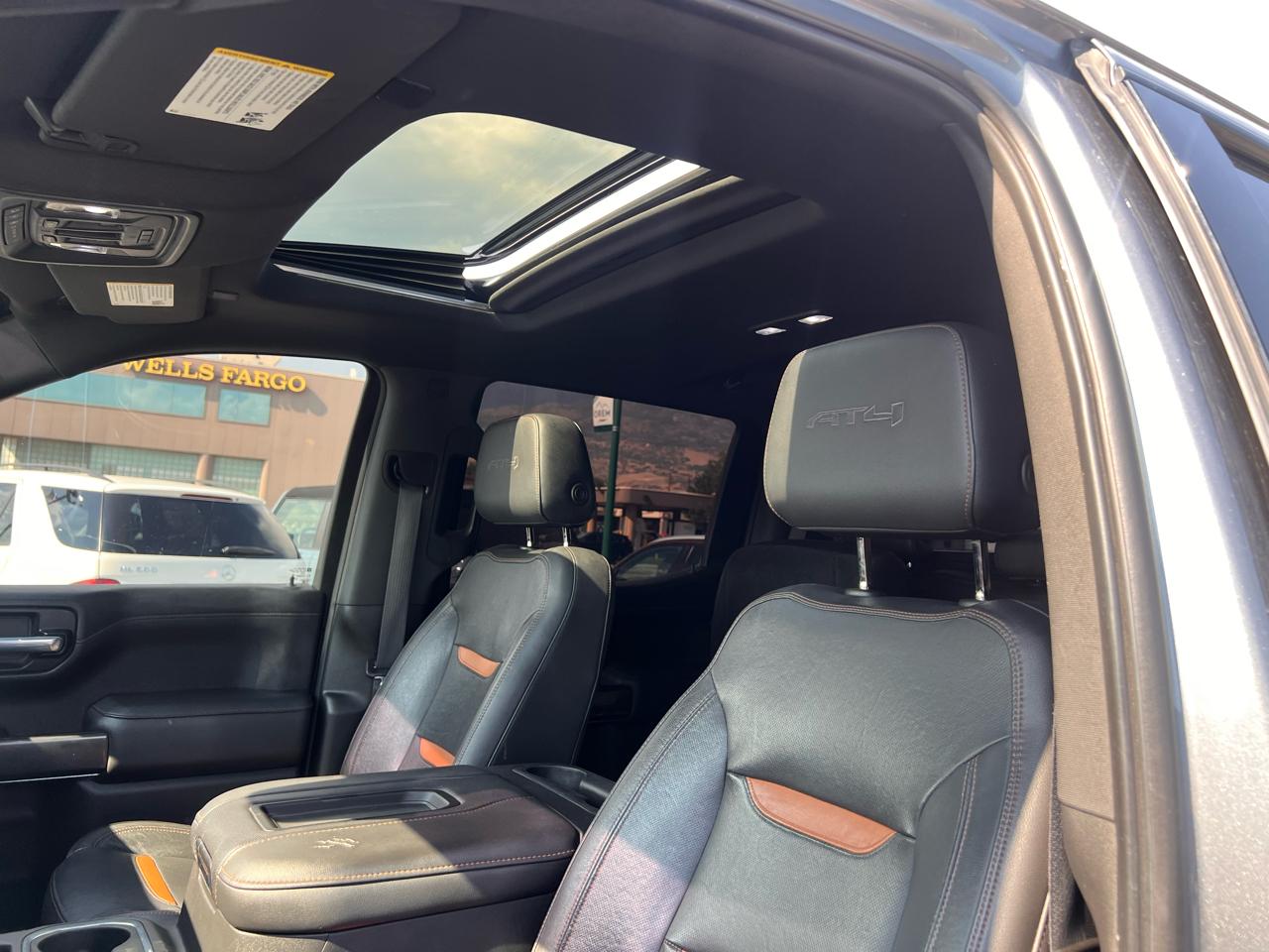 GMC Sierra 1500 4WD Crew Cab 147" AT4 2020