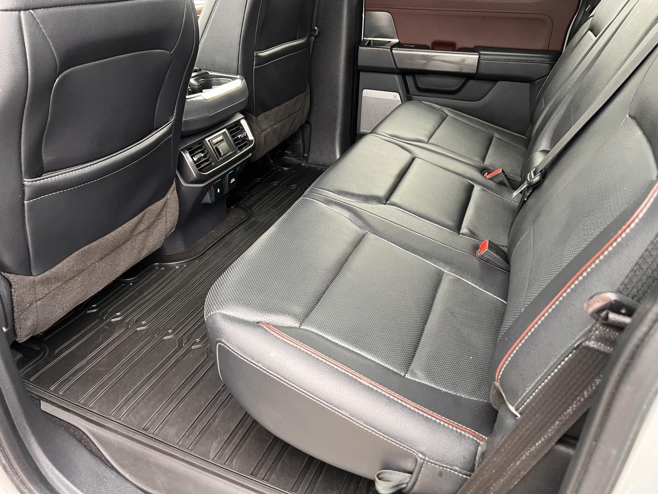 Ford F-150 Lariat SuperCab 6.5-ft. Bed 4WD 2023