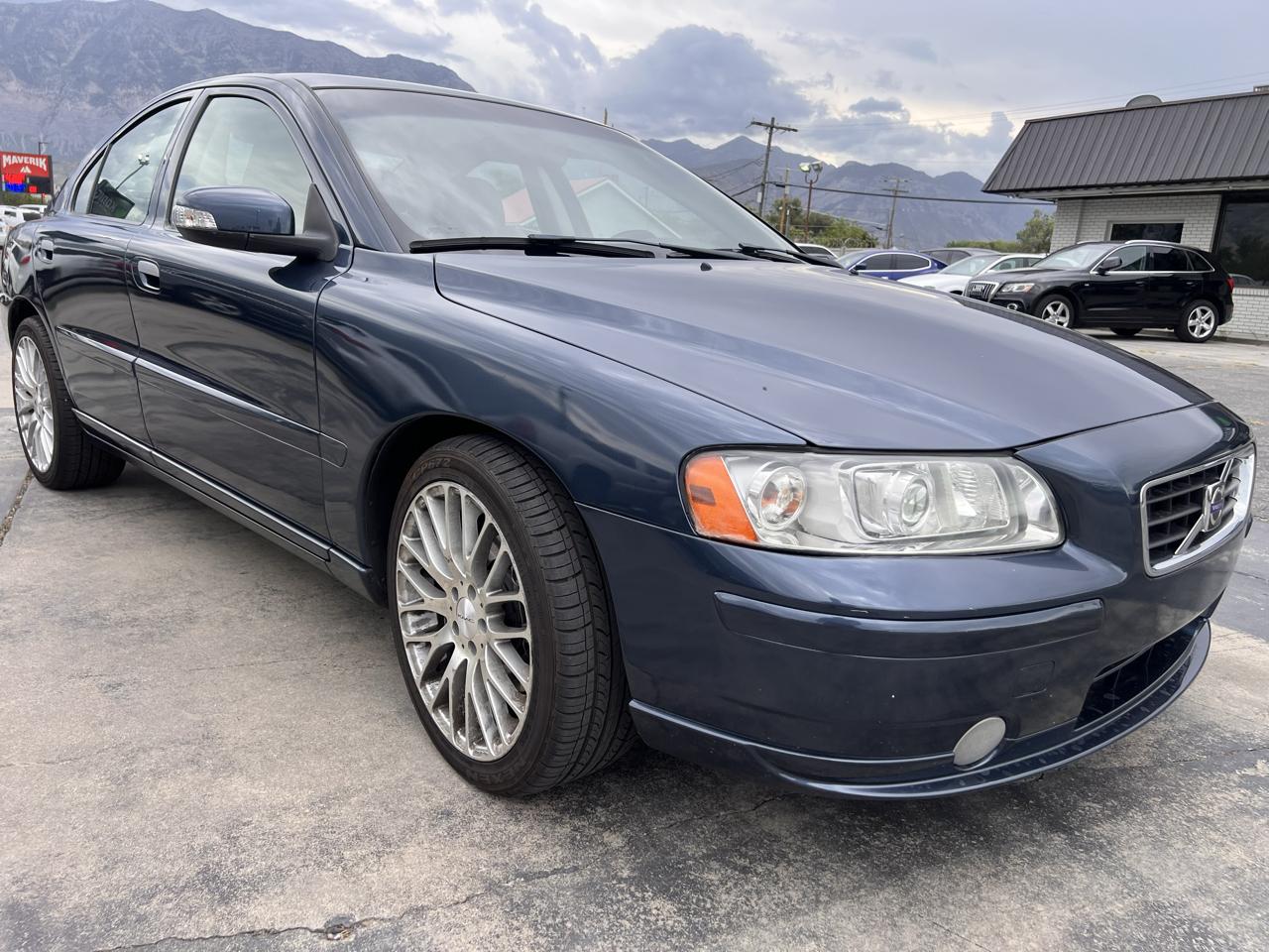 Volvo S60 4dr Sdn 2.4T FWD w/Snrf 2008