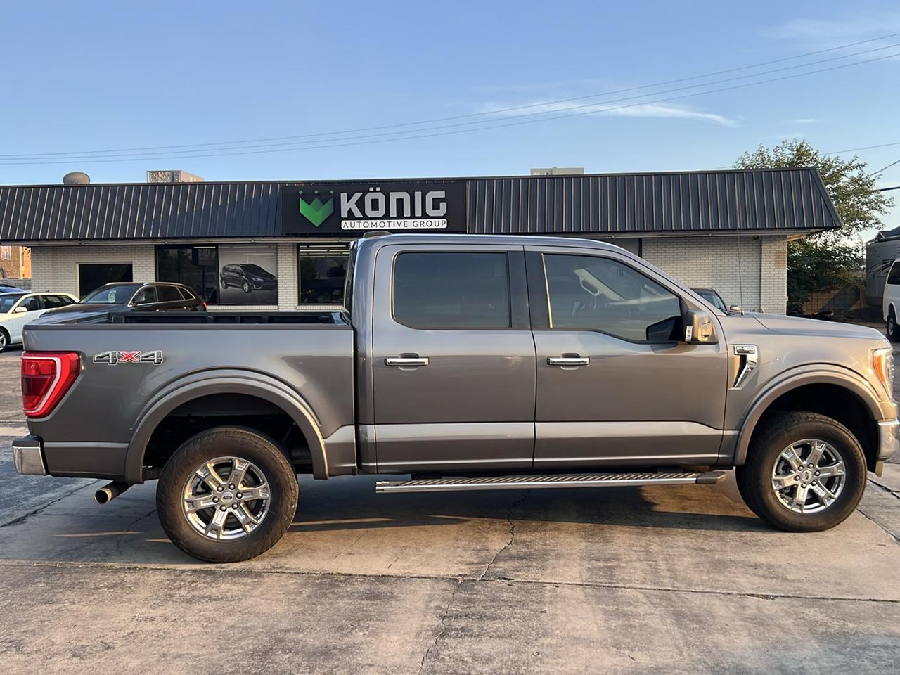 Ford F-150 4WD SuperCab 133" XLT 2021