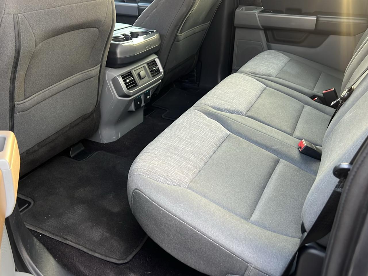 Ford F-150 4WD SuperCab 133" XLT 2021