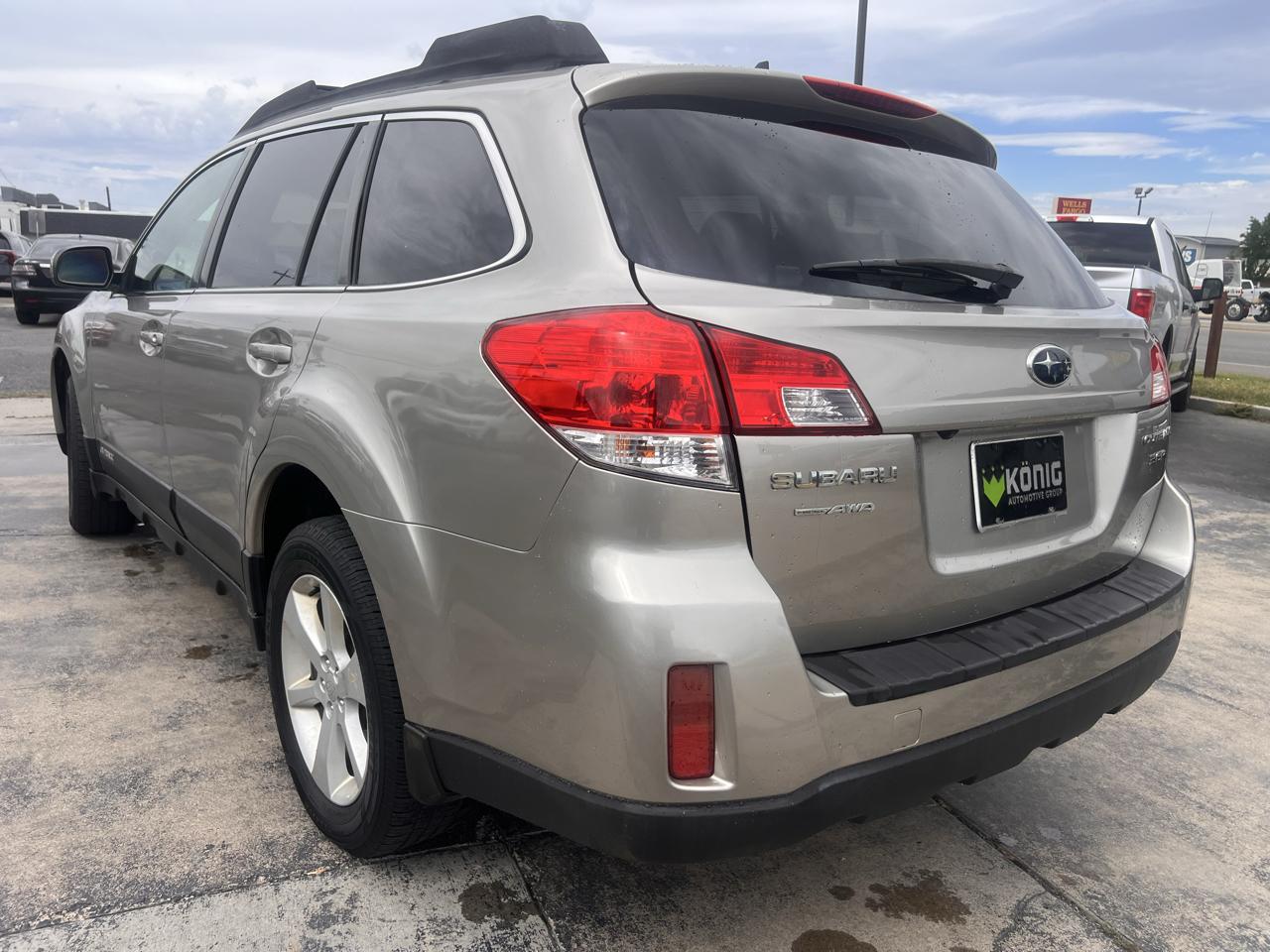 Subaru Outback 4dr Wgn H6 Auto 3.6R Limited 2014