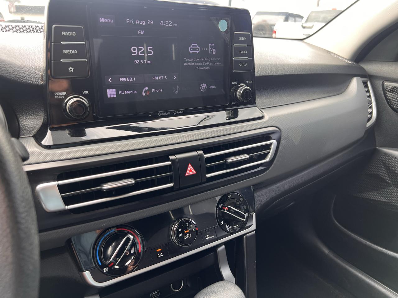 Kia Seltos LX IVT AWD 2023