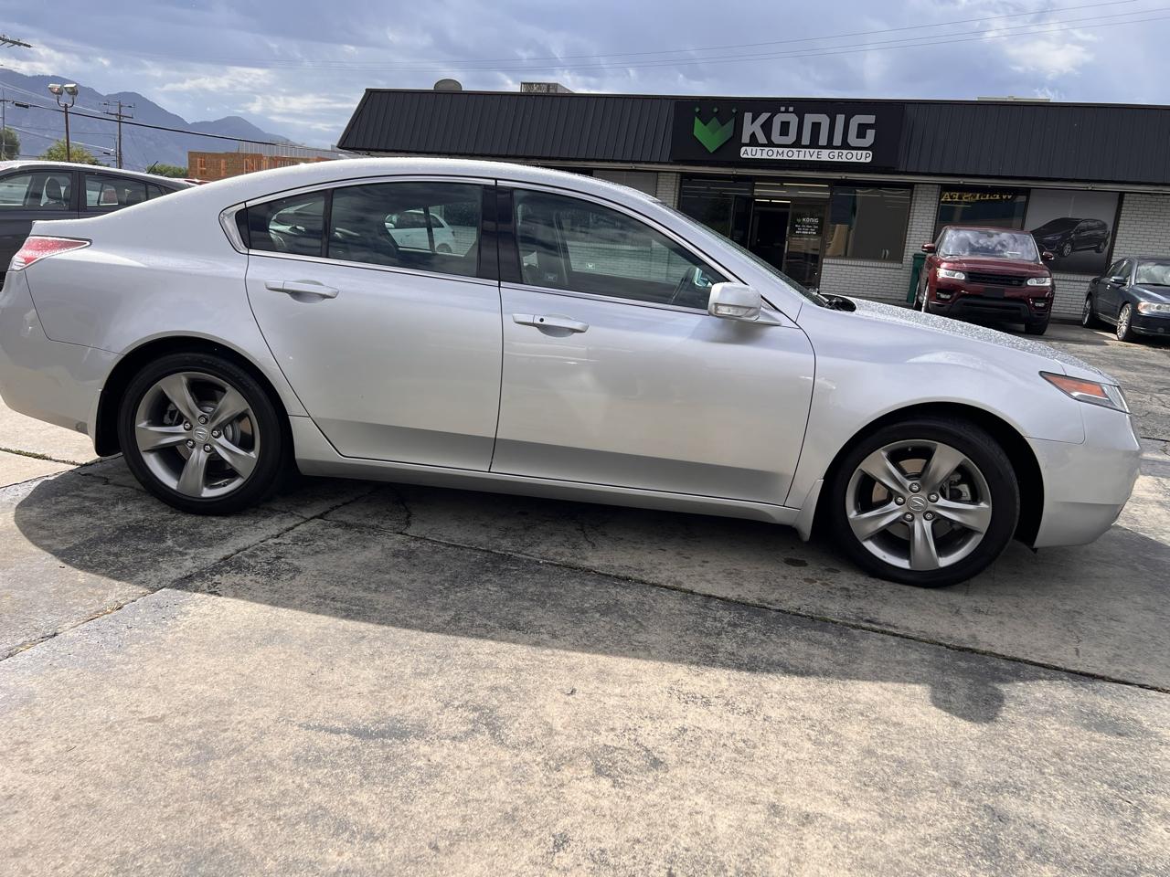 Acura TL 4dr Sdn Auto SH-AWD Tech 2012