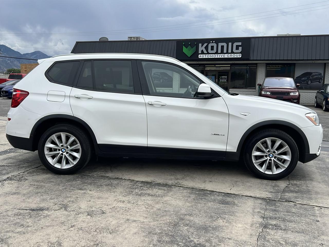 BMW X3 xDrive28i Sports Activity Vehicle 2017