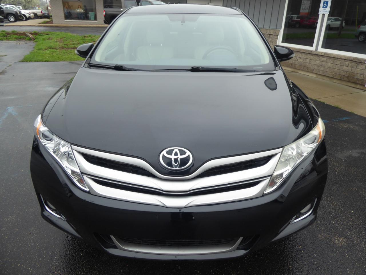 Toyota Venza LE V6 AWD 2014