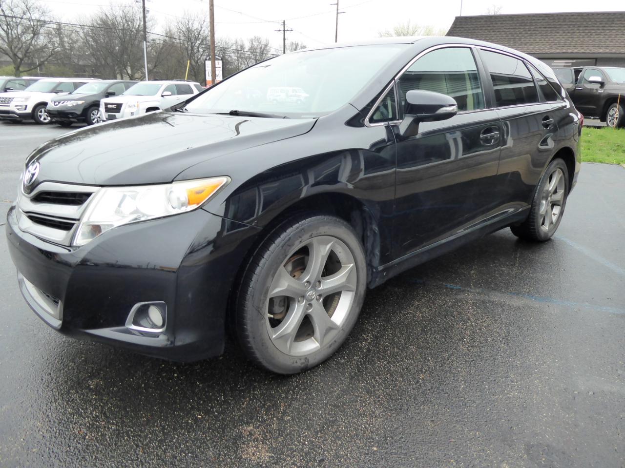 Toyota Venza LE V6 AWD 2014